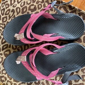 Chaco Pink and Gray Adventure Sandals